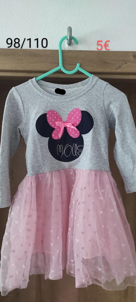 Šaty minnie s tutu sukňou, 110