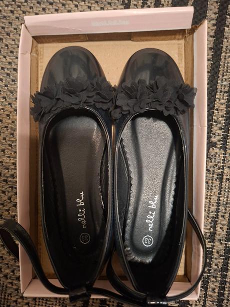 Predám dievc.baleriny velk.33, nelli blu,33