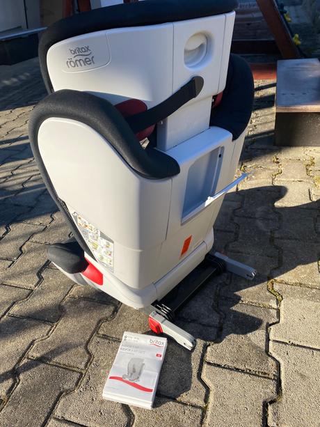 Autosedačka britax römer, 