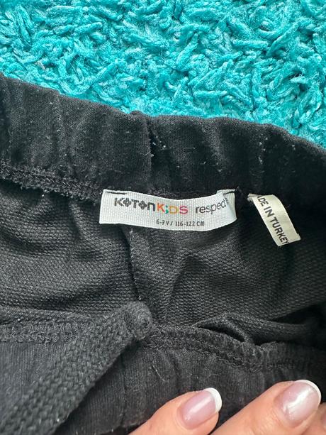 Teplakove kratase, 134