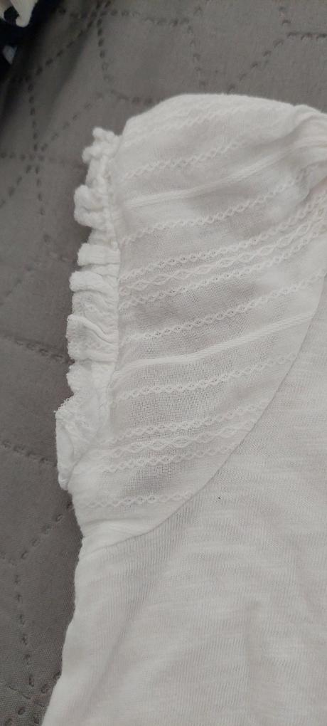 Darujem k nákupu next tričko, next,104