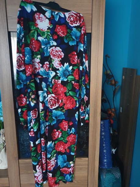 Damske kvetovane šaty, bonprix,46
