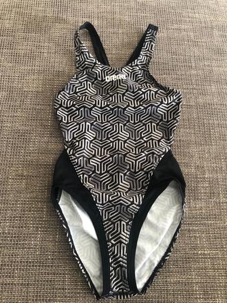 Plavky zn. arena, vek 7-8 rokov, 134