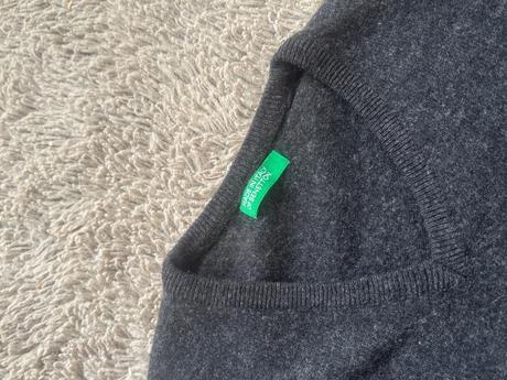 Benetton vlneny svetrík, benetton,s