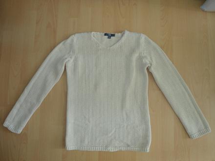 Kremovy pleteny sveter, m