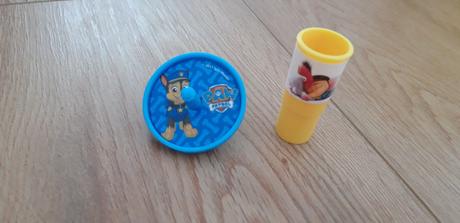 Figúrky z vajíčok, jogurtov a lízatiek, 