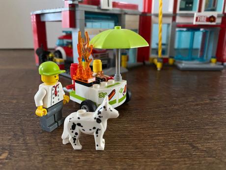 Lego hasičsská stanica 60110,