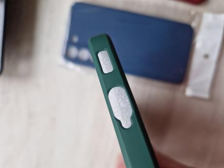 Samsung s22 v 3 farbách, samsung