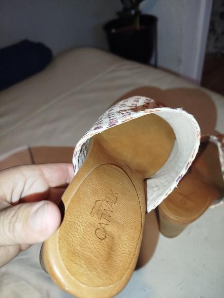 Vsuvky na leto na opätku, 41