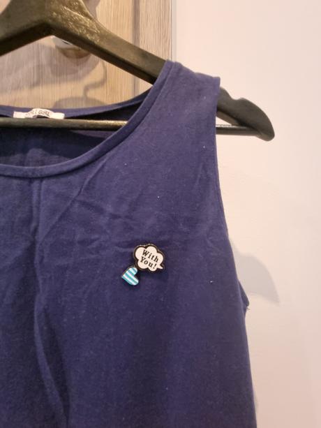 Nový tmavomodrý crop-top so strapcami, l