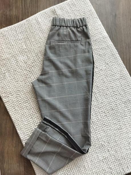 Športovo elegantné pohodlné nohavice, zara,m