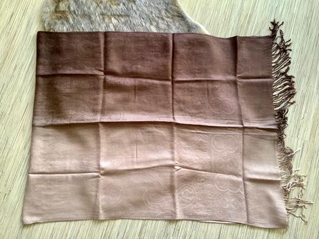 Krásna pasmína s kasmiru a hodvabu, 