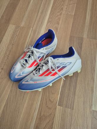 Kopačky, adidas,38