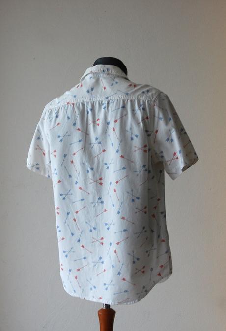 Pánska košeľa topman s potlačou šípov, m