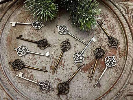 Dekoračné bronzové kľúčiky - 3 ks ( sada ),