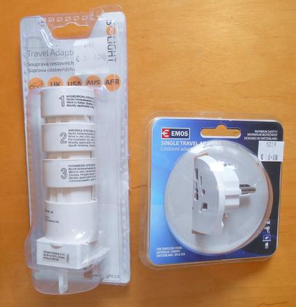 Cestovné adaptéry-cena spolu,