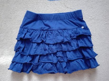 Raz oblečená nazbierkana sukienka, 140