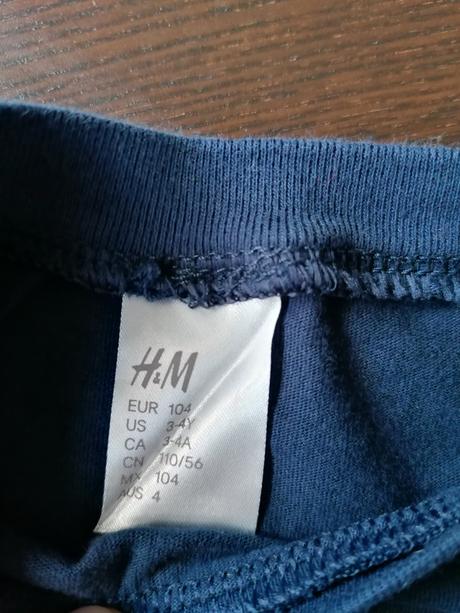 Tmavomodré basic tricko, h&m,104