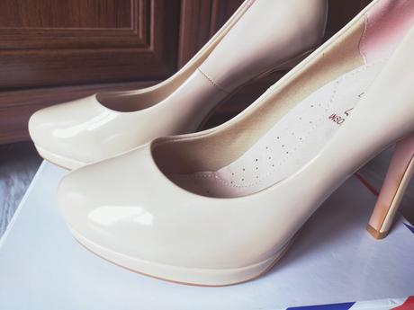 Béžové lodičky, john garfield,37