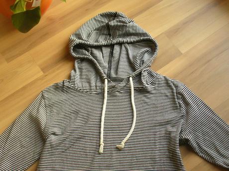 Mikina, new yorker,s