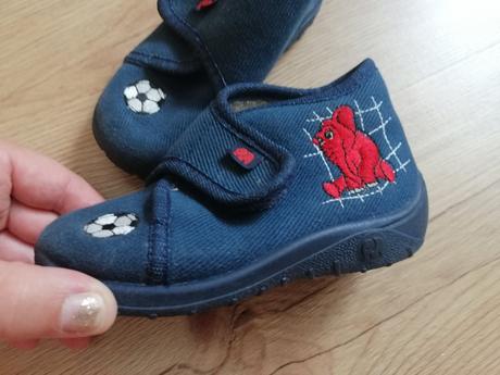 Modré papučky č.22, elefanten,22