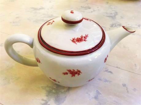 Starožitná konvica suisse langenthal,