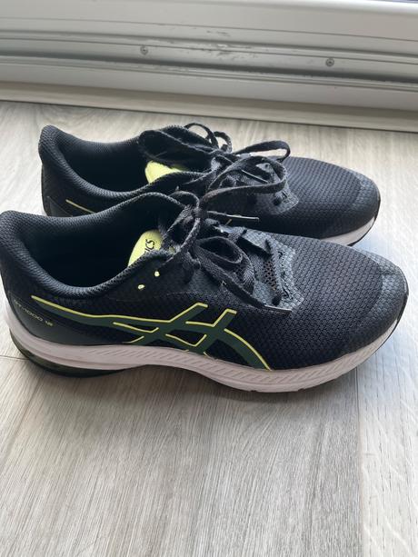 Chlapčenske tensiky asics v.38, asics,38