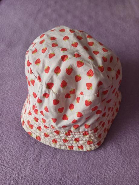 Obojstranný klobúk, 86