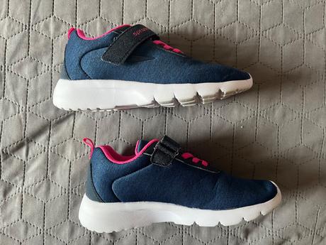 Ľahučké tenisky (aj na telesnú), sprandi,32