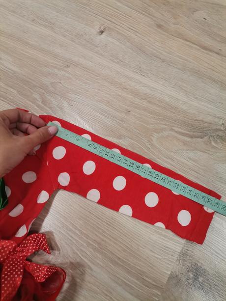 Dievčenské červene vianočné šaty, 92