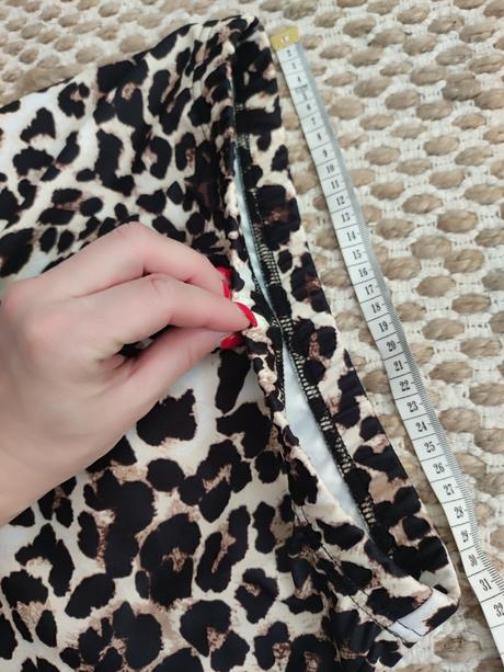 Leopardia elastická sukňa, s