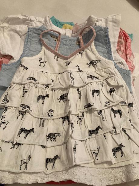 Tricka/tielka/ tuniky 25ks, 92