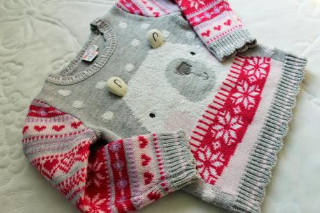 Vianočný pulóver, 86