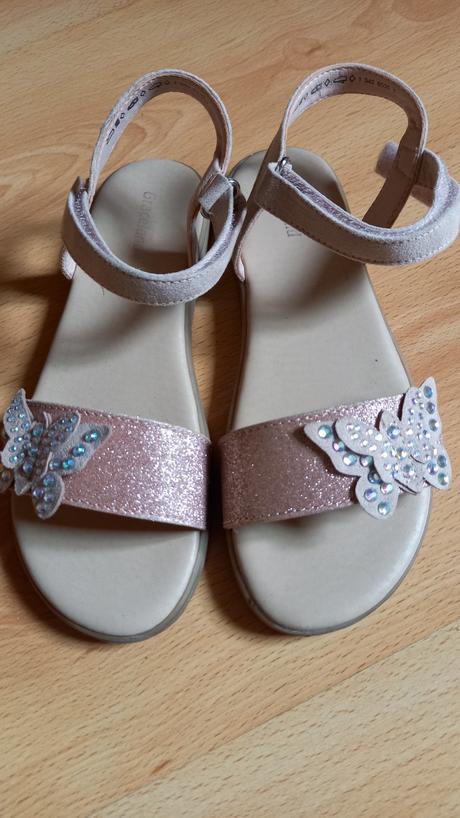 Sandalky, graceland,34