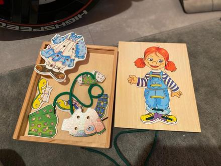 Drevena hracka montessori,