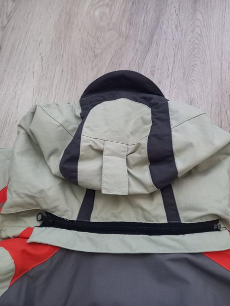 Lyžiarska bunda, 164