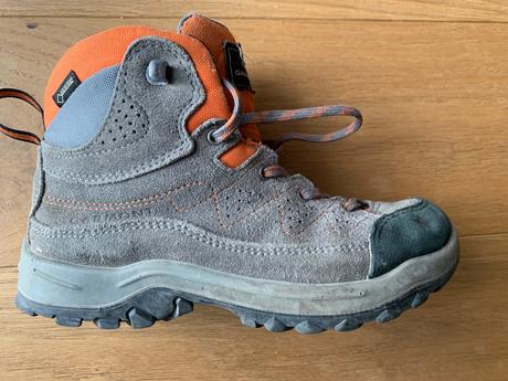 Trekingove topanky zn. garmont, 32