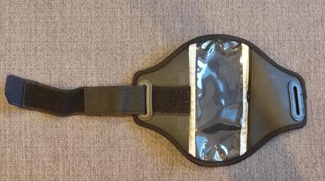 Puzdro na mobil pre nosenie na ramene, 