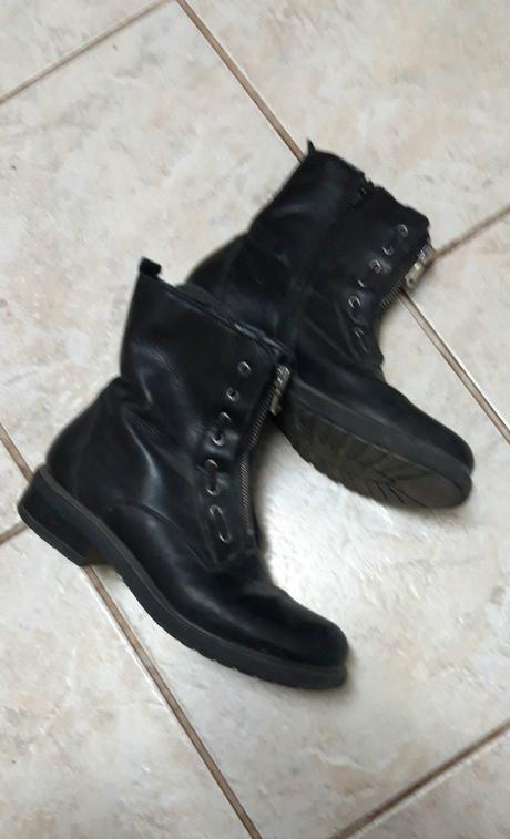 Kotnikove cizmy36, 36