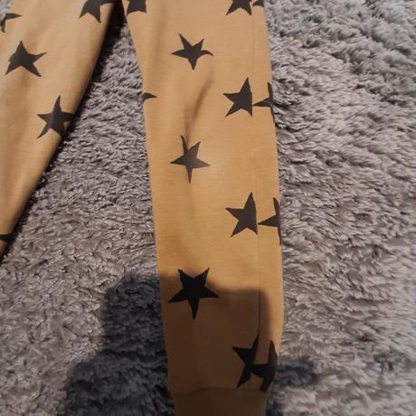 Hviezdičkove tepláky 134, h&m,134