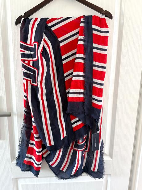 Nová veľká šatka / šál tommy hilfiger (s, tommy hilfiger