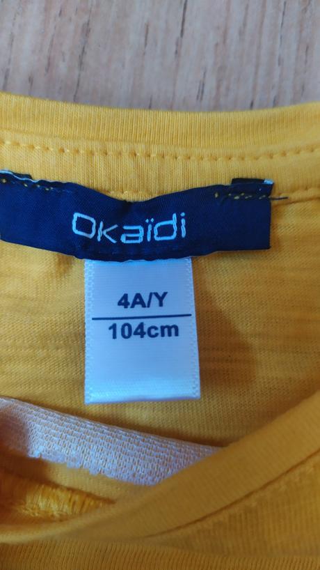 Horcicove tricko s motylom, 104