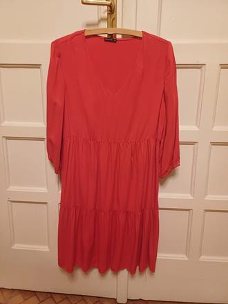 Krasne cervene saty zn. medicine, m