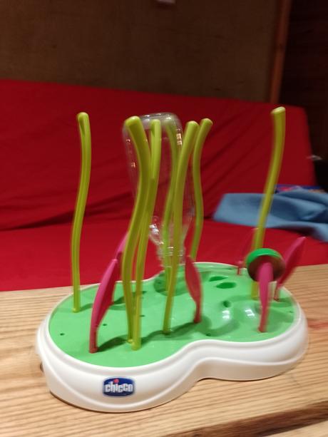 Odkvapkávač chicco, chicco