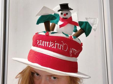 Vianočný klobúk s 3d snehuliakom a stromčekmi,