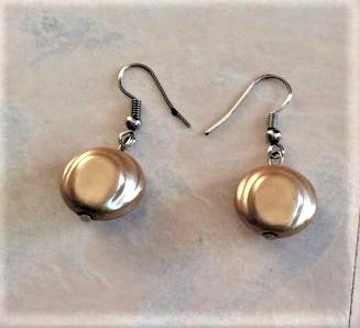 Perlové náušnice,