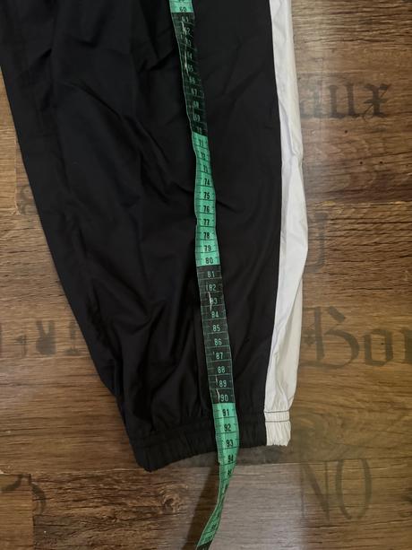 Ľahké šušťáky nike, nike,s