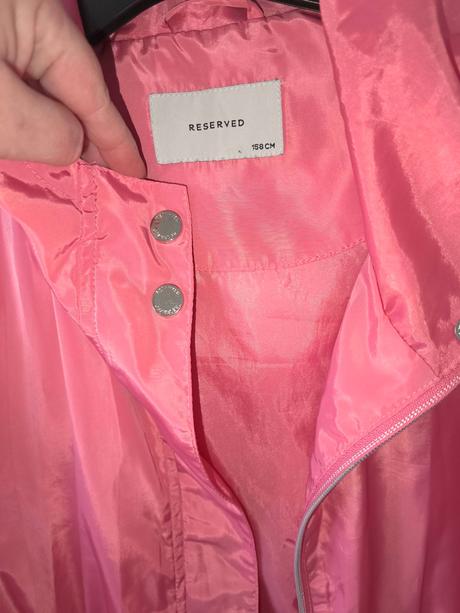 Párka, reserved,158