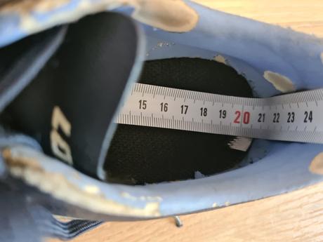 Kopacky na futbal, 34