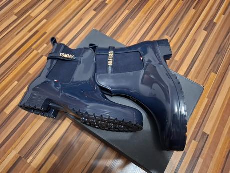 Gumáky th, tommy hilfiger,38